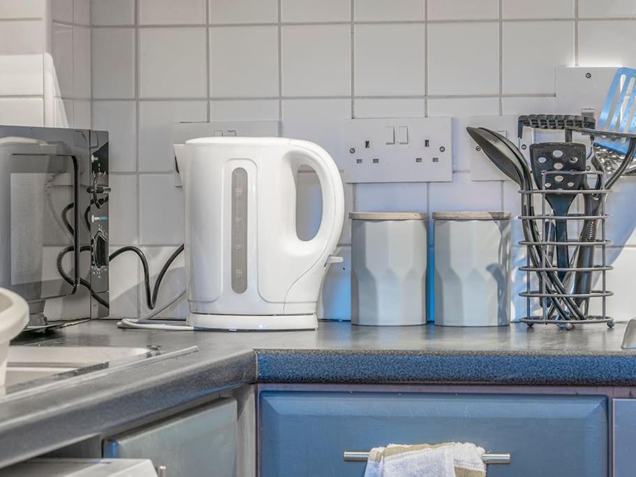 Lovely 2 Bedroom Apt At Ormeau Park W/ Free Parking Белфаст Экстерьер фото